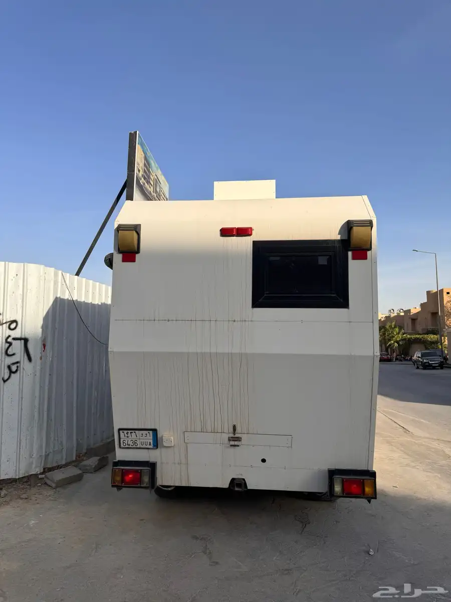للبيع سلفرادو كرفان 2