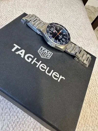 ساعة يد TAG Heuer Formula 1