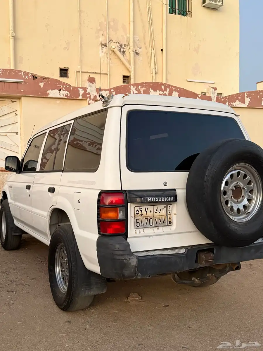 جيب باجيرو 2002 4