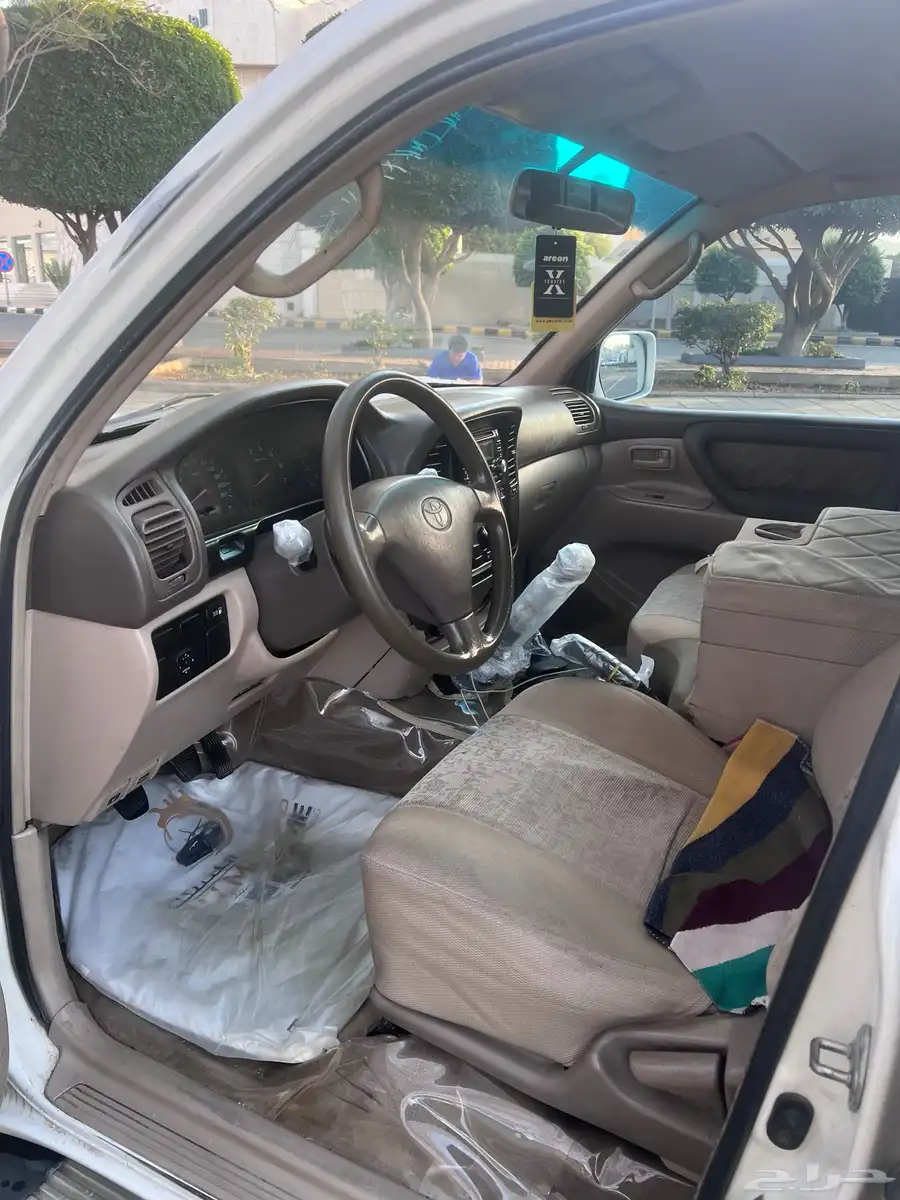 صالون 2001 GX 13
