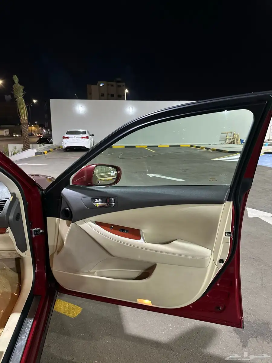 لكزس es 350 2010 ( شد بلد ) 37