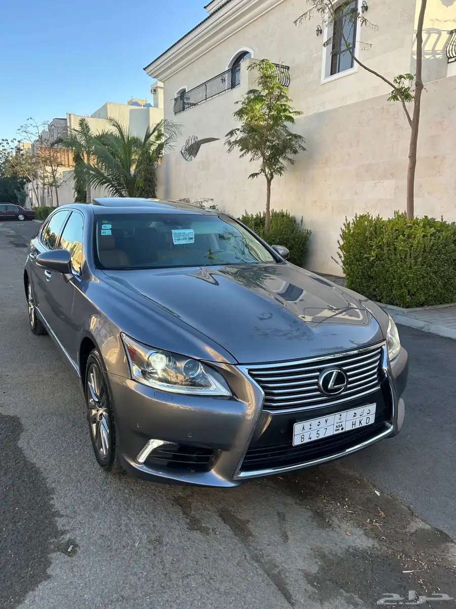 لكزس 460 لارج 2014   عداد 150 الف 2
