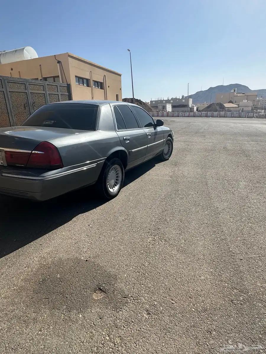 فورد ماركيز 1999 نضيف 6