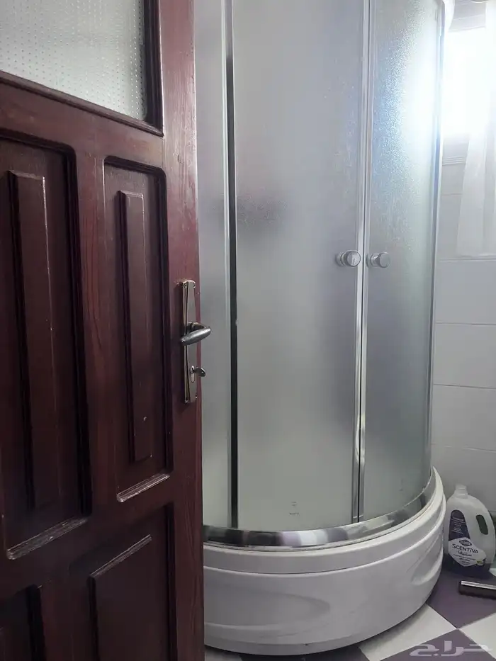 مروش قزاز زاوية بحالة جيدة 0