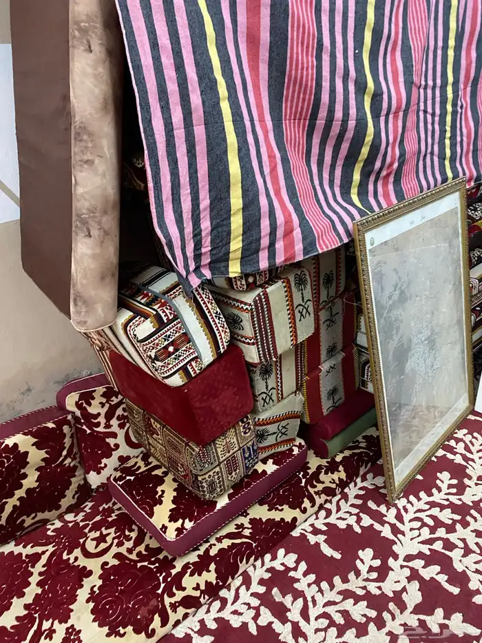 اثاث تراث شبهه جديد للبيع 4