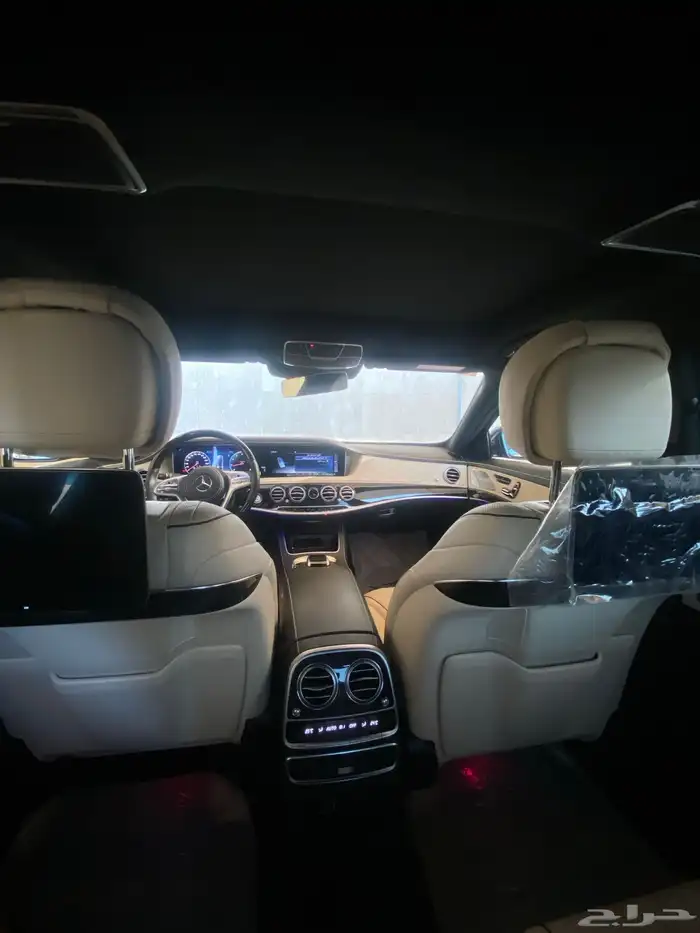 مرسيدس S560 موديل 2020 فلل كامل وارد الجفالي 37