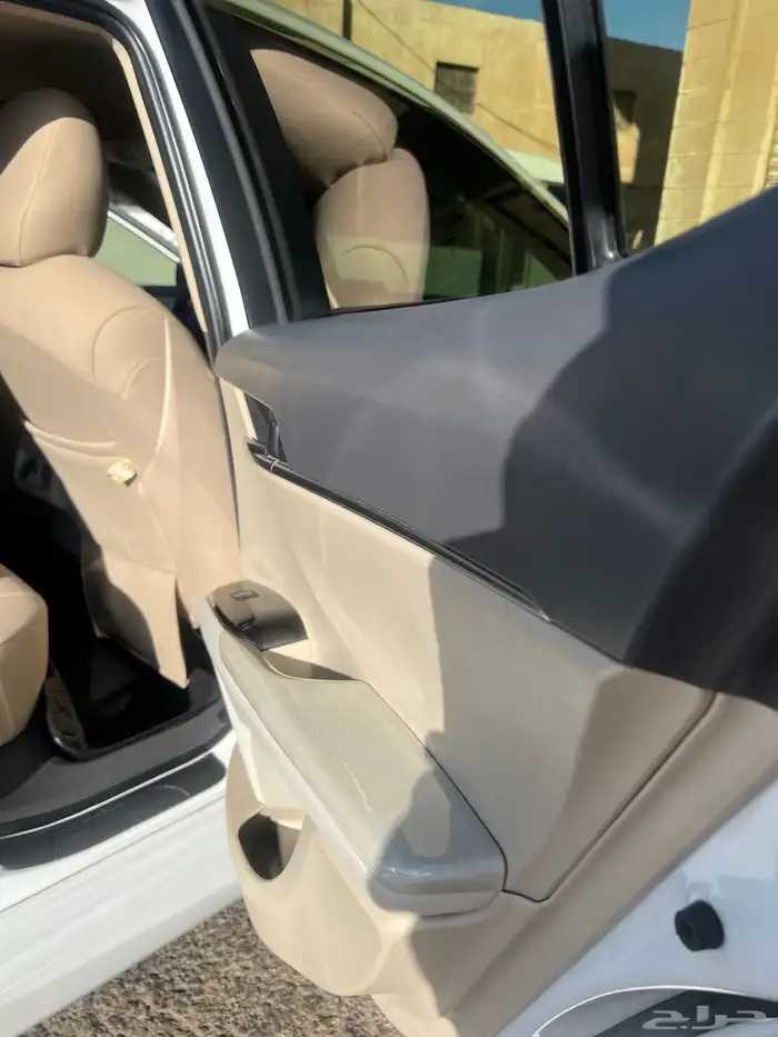 كامري 2024 10