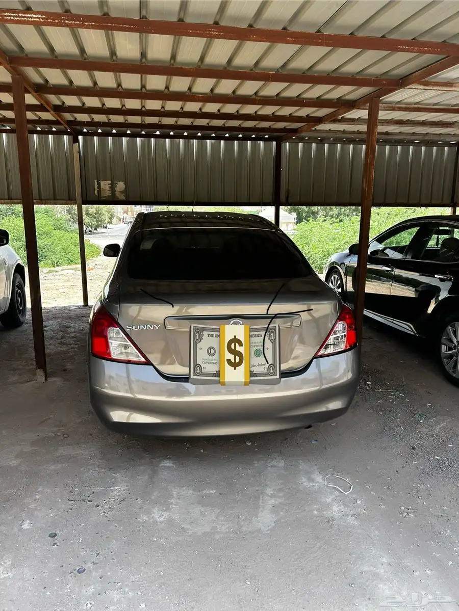 Nissan sunny 2014 7