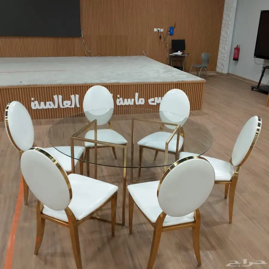 تاجير طاولات طعام محل اجار كراسي كنب تاجير جلسات vop الرياض 1