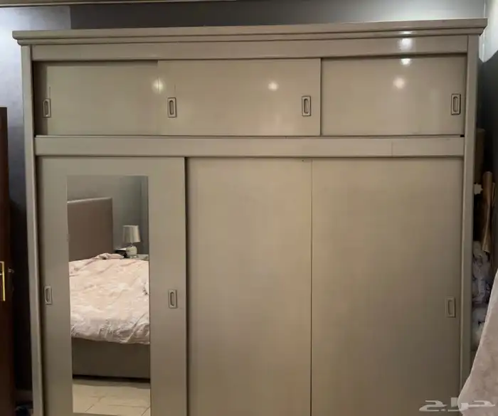 شاشه سرير ودولاب اثاث منزلي 2