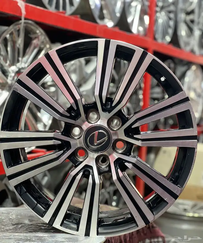 جنوط جيب لكزس LX600 مقاس 22 اصلي وكالة موديل 2024 3