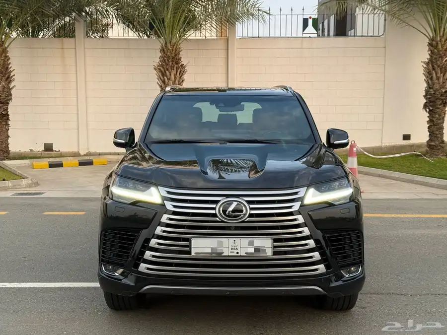 جيب لكزس LX600 B2 2022 - سعودي 0