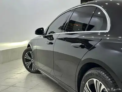 مرسيدس E200 2024 9
