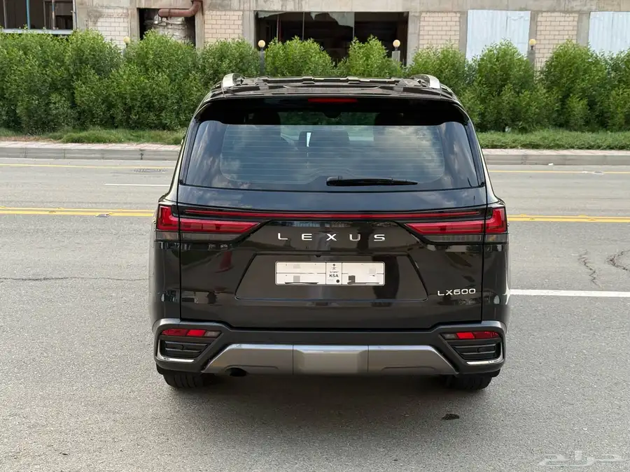 جيب لكزس LX600 B2 2022 - سعودي 3