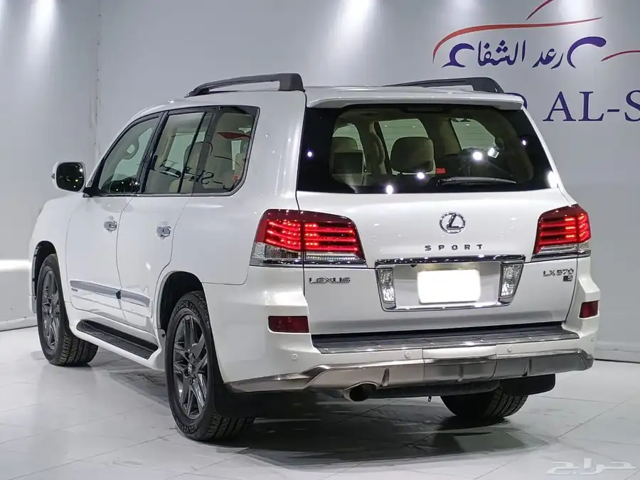 لكزس LX570 2015 sport سعودي 7