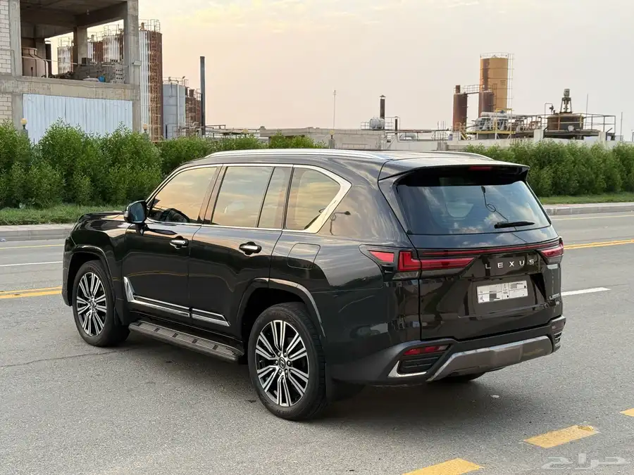 جيب لكزس LX600 B2 2022 - سعودي 5