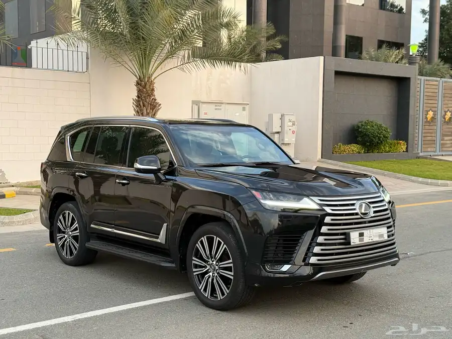 جيب لكزس LX600 B2 2022 - سعودي 1