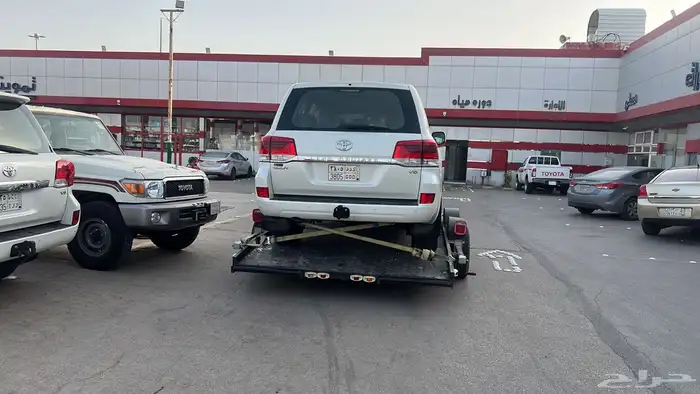 مقطورة سيارات 8
