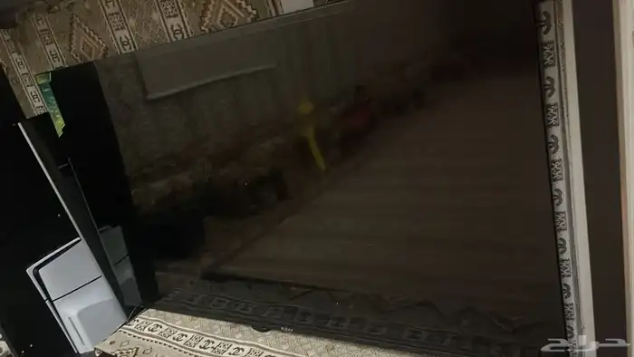 شاشات تلفزيون للبيع مكسوره 0