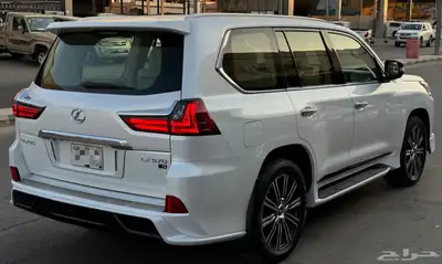 لكزس 2019 LX570 ابيض داخل بيج سعودي 5