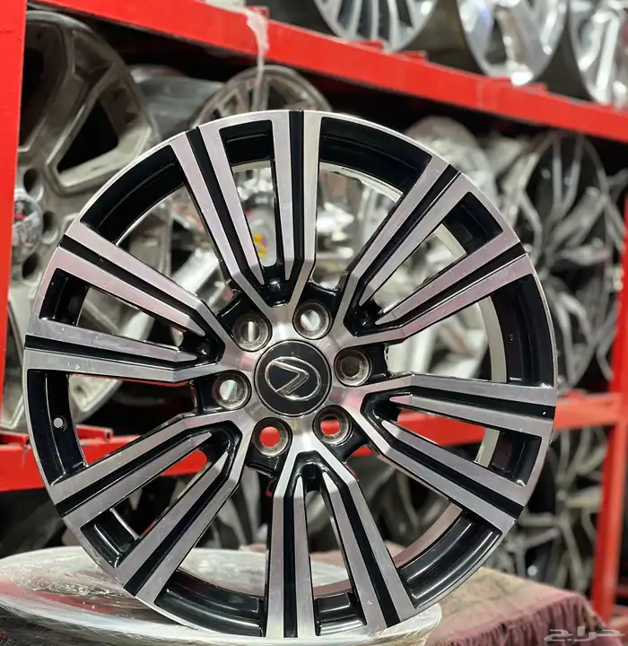 جنوط جيب لكزس LX600 مقاس 22 اصلي وكالة موديل 2024 1