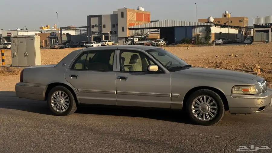فورد 8