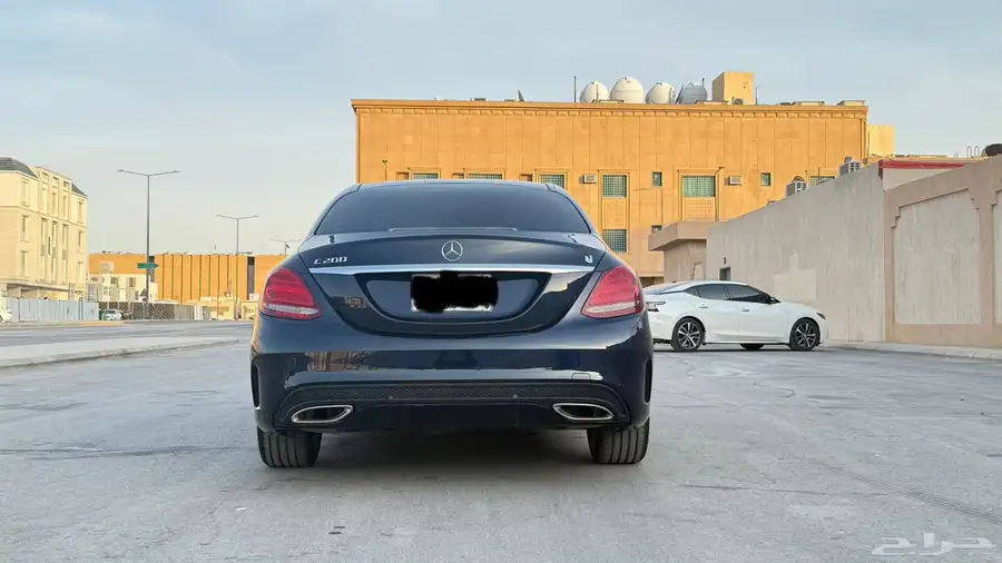 مرسيدس 2016 C200 للبيع 3