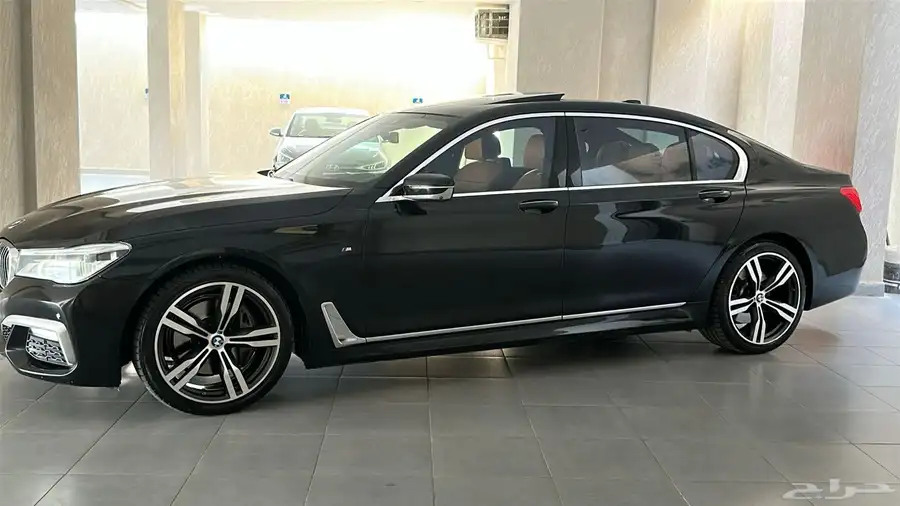 بي ام دبليو 740 موديل 2018 6