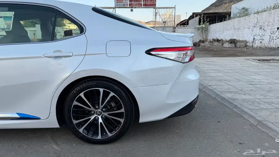 كامري 2020 19