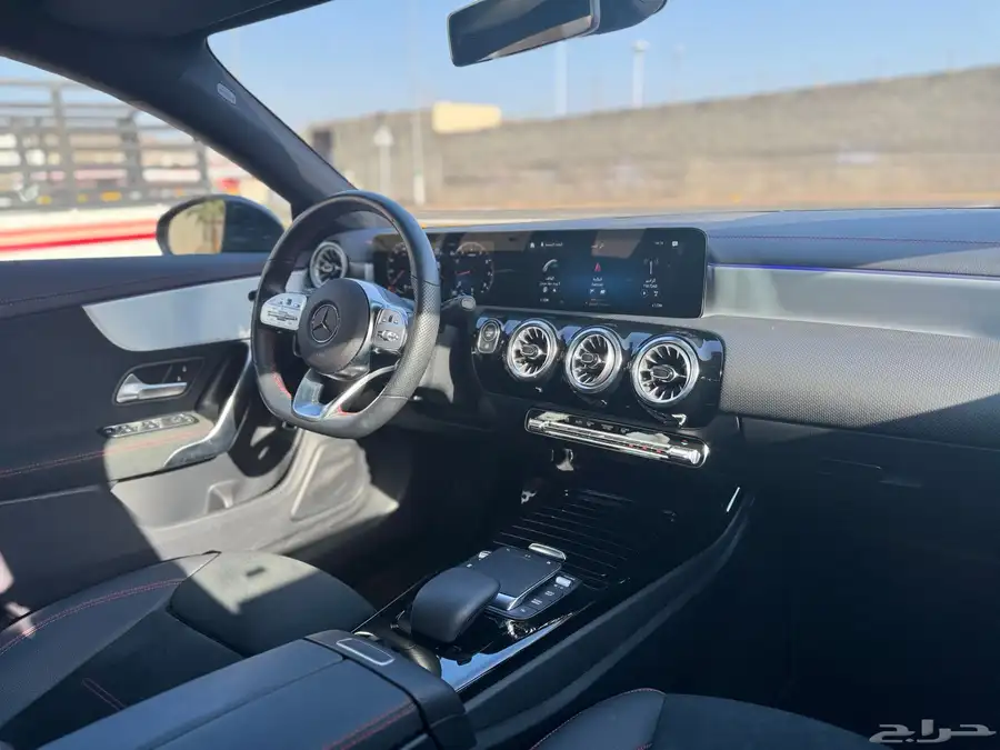 مرسيدس CLA200 AMG 2023 فقط 12 الف كم 17