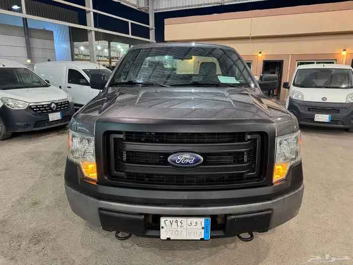 للبيع فورد F150 موديل 2014 5