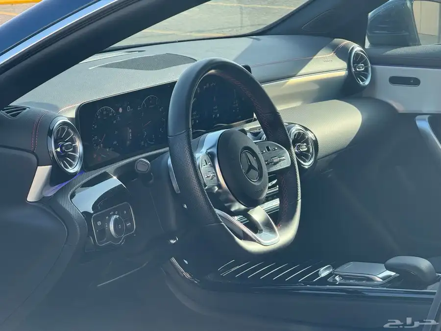 مرسيدس CLA200 AMG 2023 فقط 12 الف كم 30