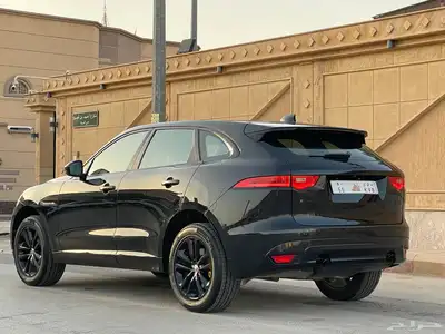 جاكور F pace 2019 استخدام شخصي نظيف جدا 13