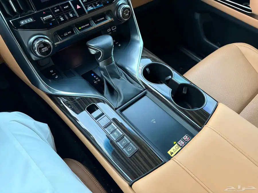 جيب لكزس LX600 B2 2022 - سعودي 32