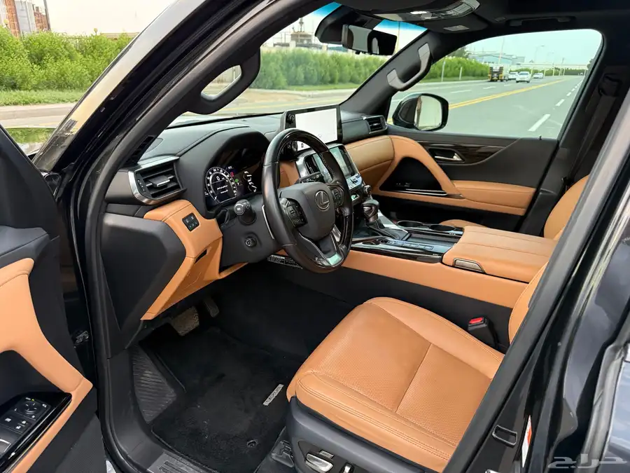 جيب لكزس LX600 B2 2022 - سعودي 25