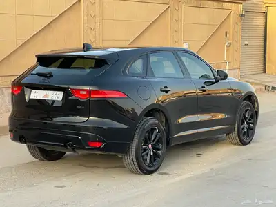 جاكور F pace 2019 استخدام شخصي نظيف جدا 9