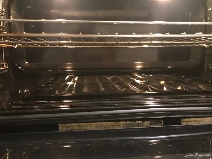 مطبخ خشب مع فرن وسطح 5