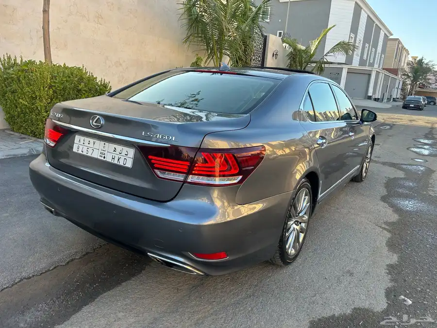 لكزس 460 لارج 2014   عداد 150 الف 1