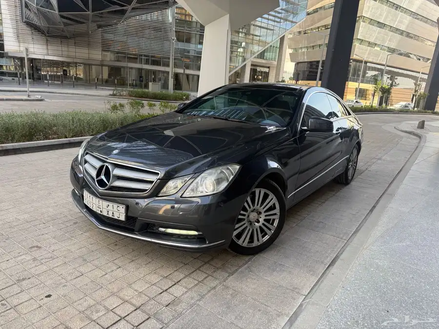 مرسيدس E300 كوب قمة النظافة 2