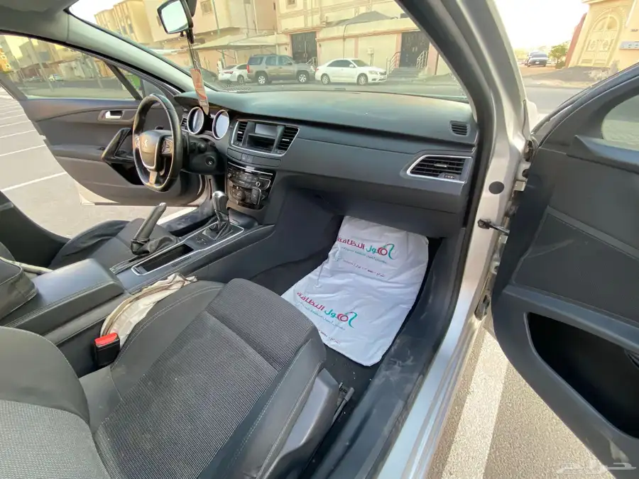 2015 بيجو 508 10