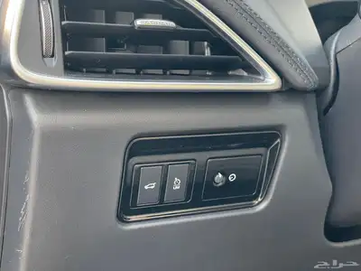 جاكور F pace 2019 استخدام شخصي نظيف جدا 27