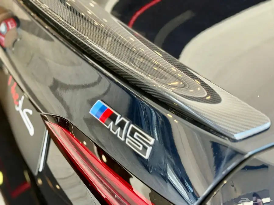 بي ام دبليو M5 2025 13