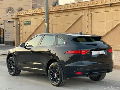 جاكور F pace 2019 استخدام شخصي نظيف جدا 12