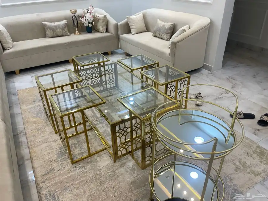 طاولات ضيافه 0