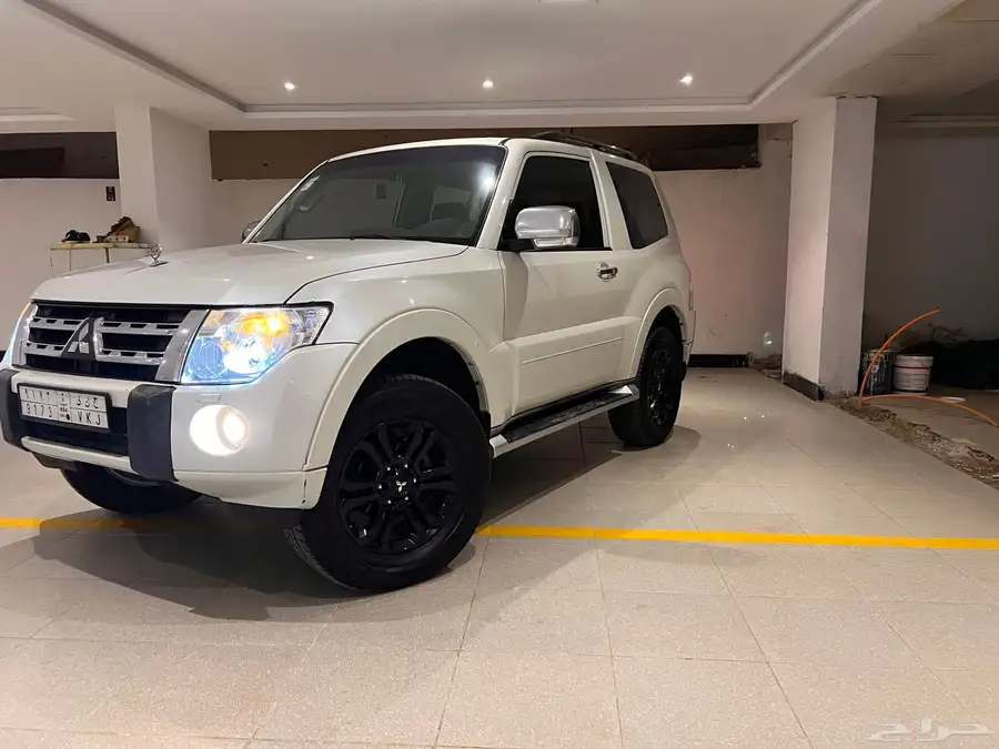 باجيرو ربع 2010 gls فل 10