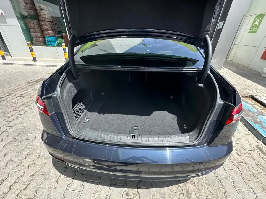 اودي A6 15