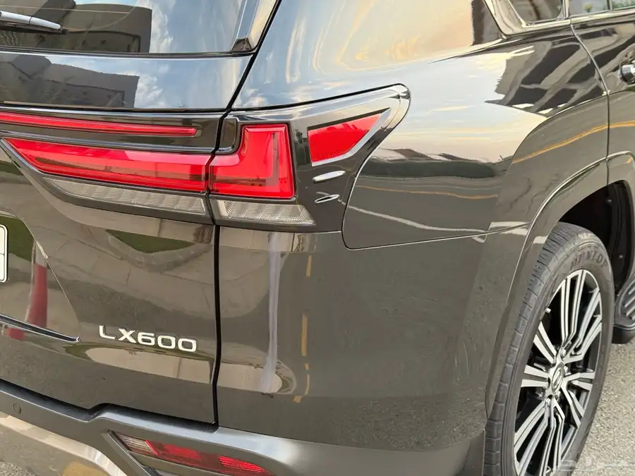 جيب لكزس LX600 B2 2022 - سعودي 9