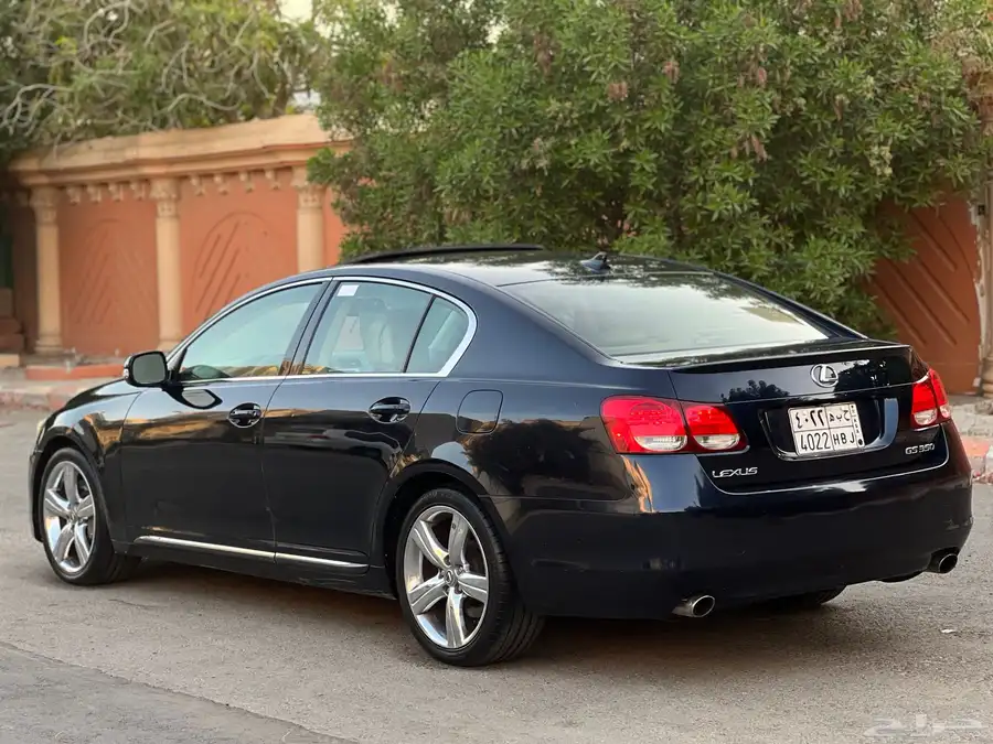للبيع لكزس Gs2008 قممة في النضافة 11