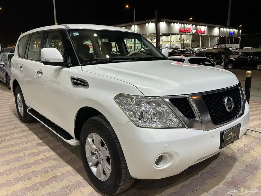 نيسان باترول SE موديل 2012 2