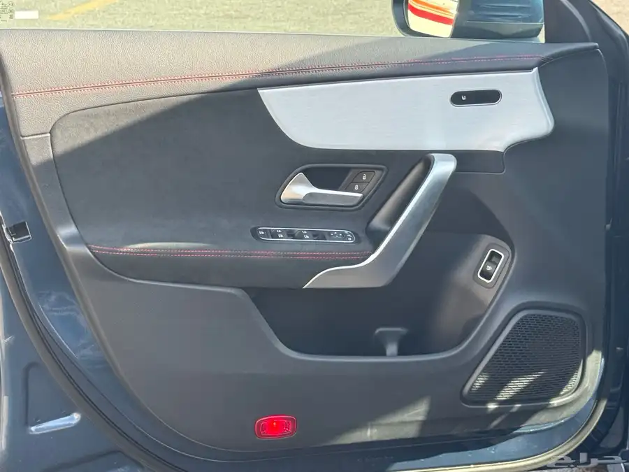 مرسيدس CLA200 AMG 2023 فقط 12 الف كم 32